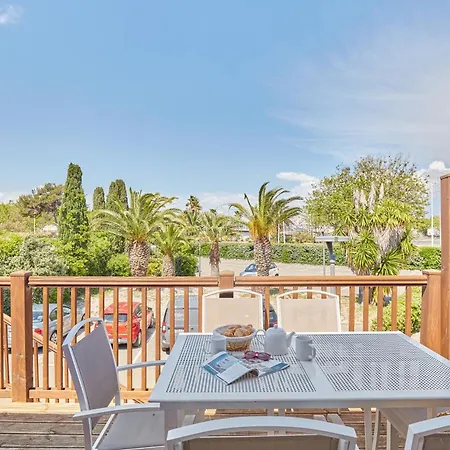 Aparthotel Odalys Du Golfe 4*