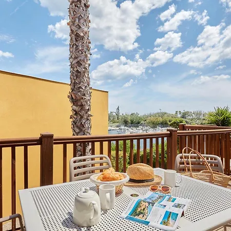 Odalys Du Golfe Hotel apartamentowy 4*