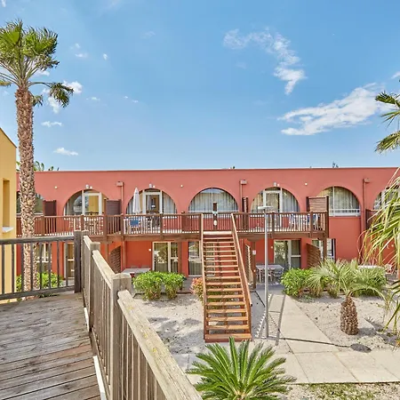 Aparthotel Odalys Du Golfe 4*