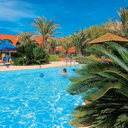 Odalys Du Golfe アパートホテル 4*